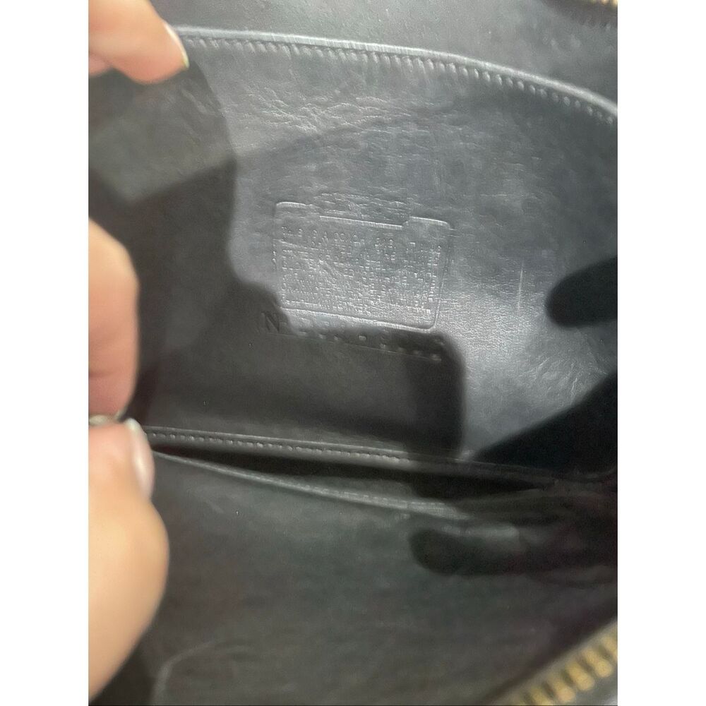 Coach Legacy Small Shopper tote in black leather with brass hardware - Picture 7 of 9